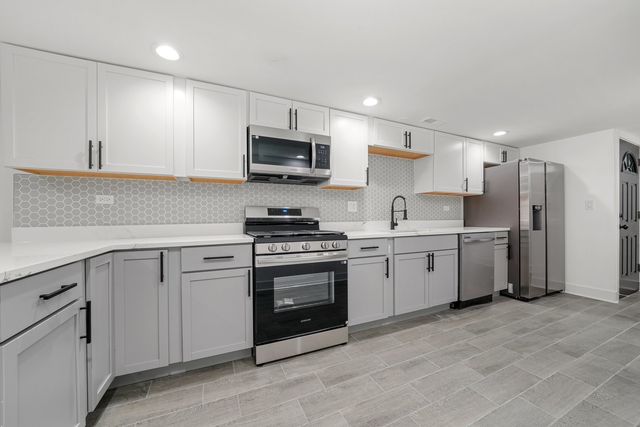 322 S Kostner Avenue, Chicago, IL 60624