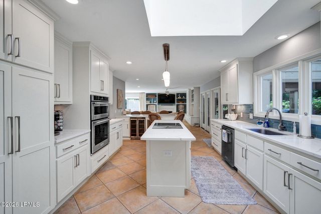 12 Sandhill Crane Road, Hilton Head Island, SC 29928