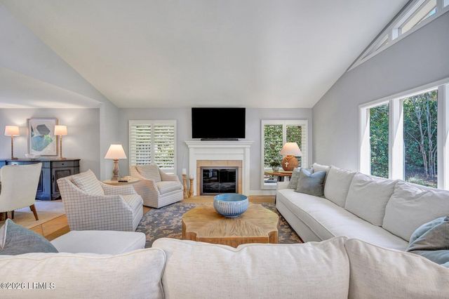 12 Sandhill Crane Road, Hilton Head Island, SC 29928