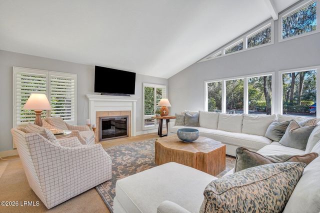 12 Sandhill Crane Road, Hilton Head Island, SC 29928