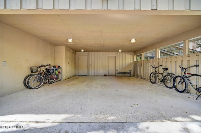 12 Sandhill Crane Road, Hilton Head Island, SC 29928