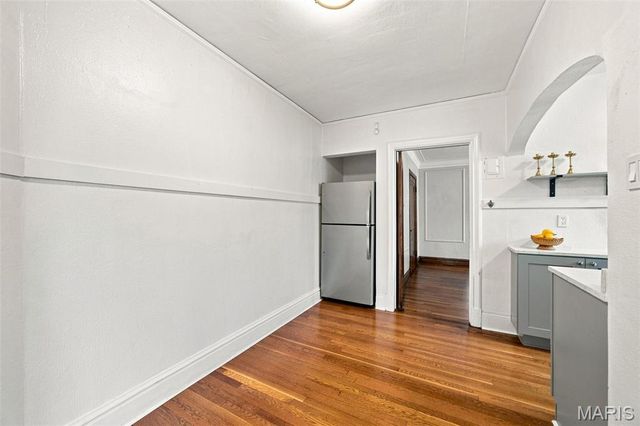 5068 Pernod Avenue, St Louis, MO 63139