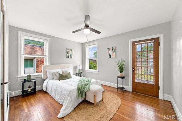 5068 Pernod Avenue, St Louis, MO 63139
