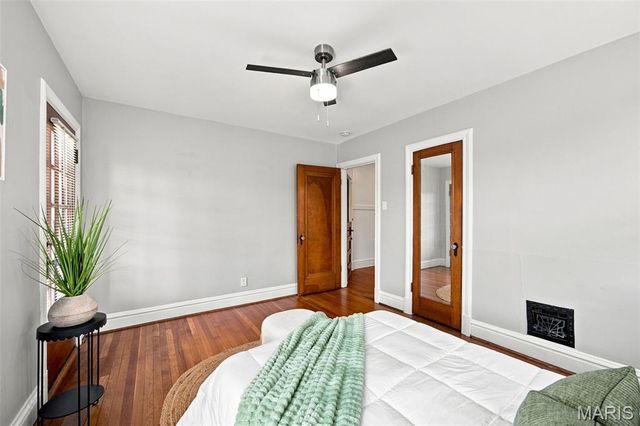 5068 Pernod Avenue, St Louis, MO 63139