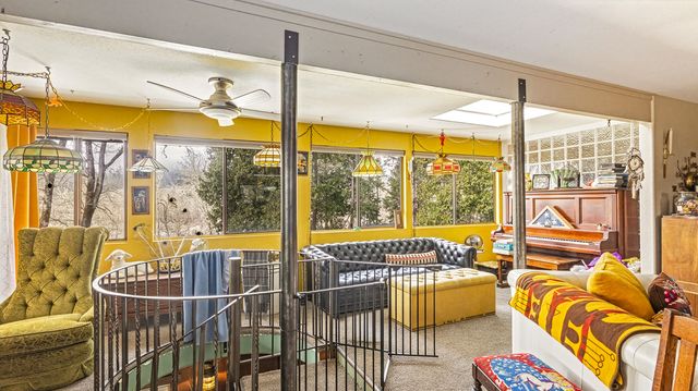 300 W 6th Street, Kerby, OR 97531