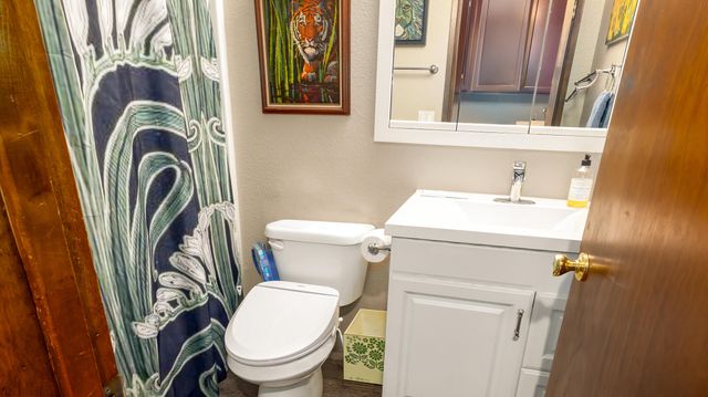 300 W 6th Street, Kerby, OR 97531