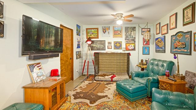 300 W 6th Street, Kerby, OR 97531