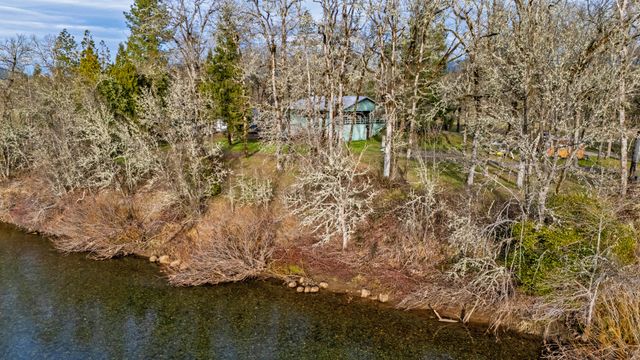 300 W 6th Street, Kerby, OR 97531