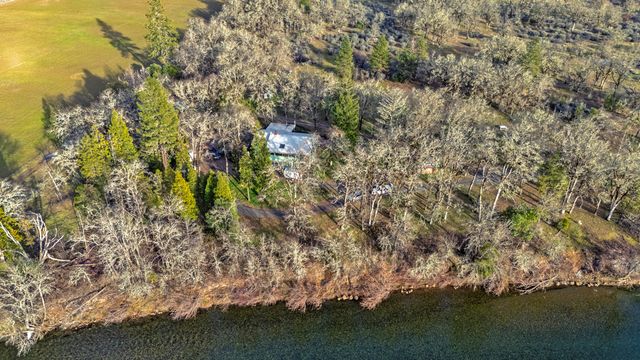 300 W 6th Street, Kerby, OR 97531