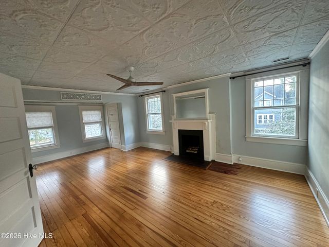 1801 Chestnut Street, Wilmington, NC 28405