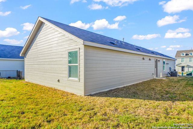 918 COOK BND, San Antonio, TX 78221