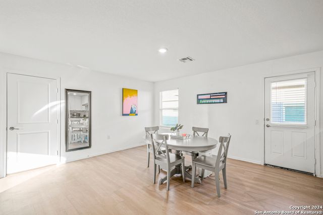 918 COOK BND, San Antonio, TX 78221