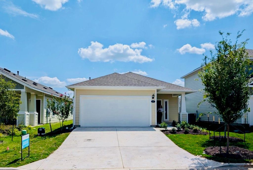 117 Huckleberry LN, Elgin, TX 78621