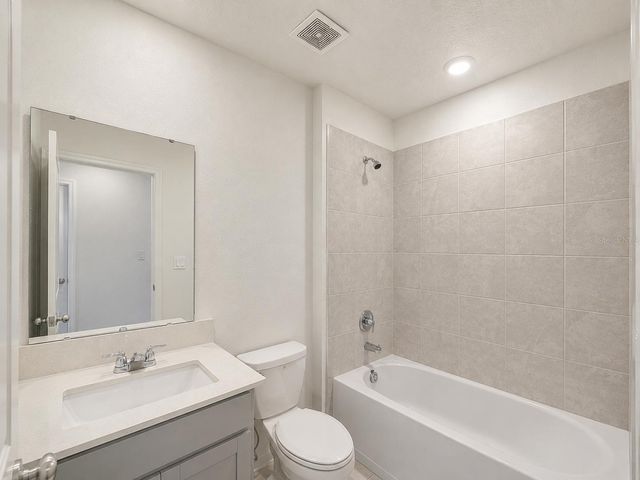 360 LOCH COURT, Davenport, FL 33837