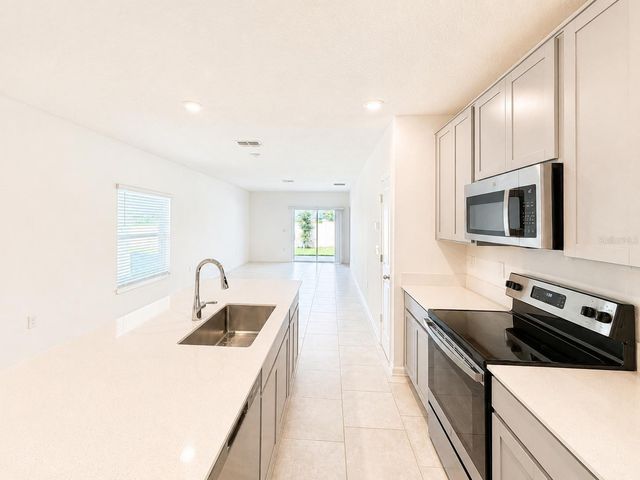 360 LOCH COURT, Davenport, FL 33837