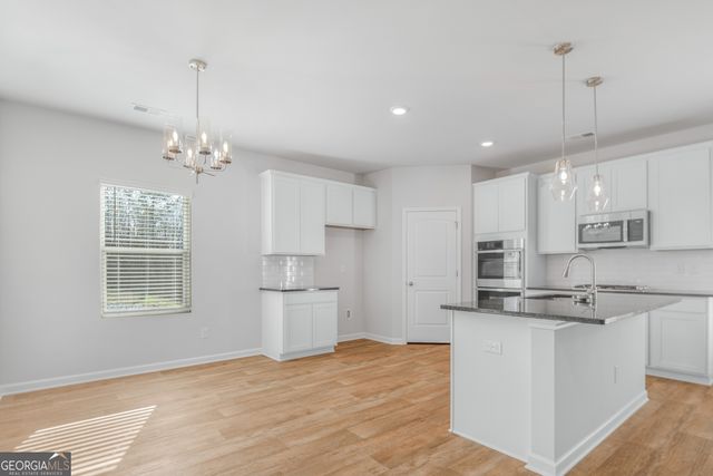 271 Orwell Drive 49, Social Circle, GA 30025