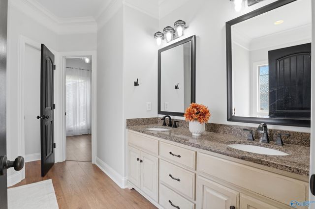 17092 Obsidian Circle, Athens, AL 35613