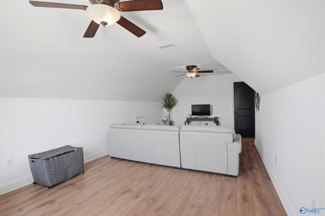 17092 Obsidian Circle, Athens, AL 35613