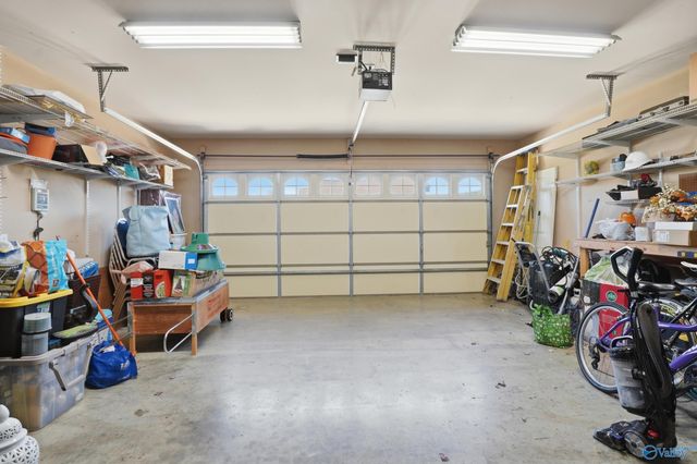 17092 Obsidian Circle, Athens, AL 35613