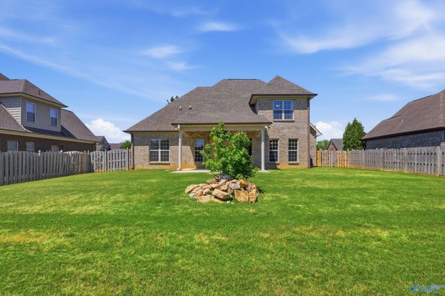17092 Obsidian Circle, Athens, AL 35613