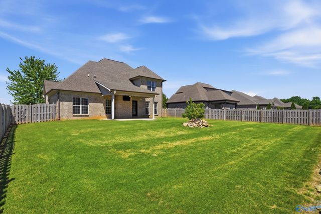 17092 Obsidian Circle, Athens, AL 35613