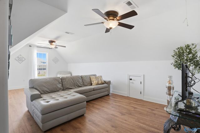 17092 Obsidian Circle, Athens, AL 35613
