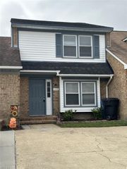1117 Crist PL, Virginia Beach, VA 23454