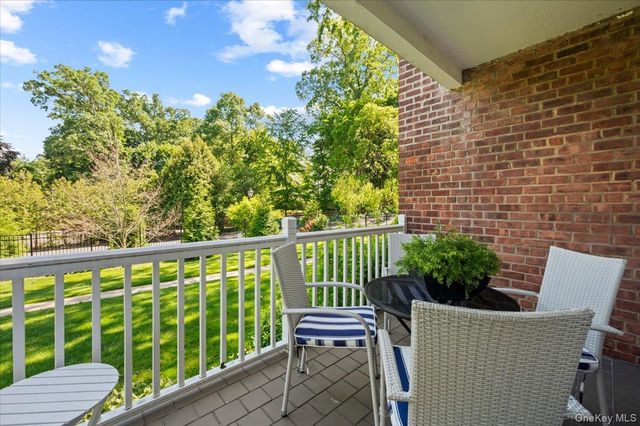 920 Pelhamdale Avenue B1A, Pelham, NY 10803