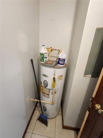 3186 Quincetree Lane, Decatur, GA 30034