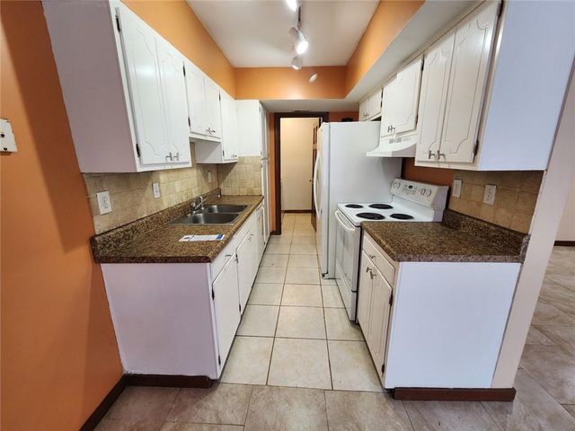 3186 Quincetree Lane, Decatur, GA 30034