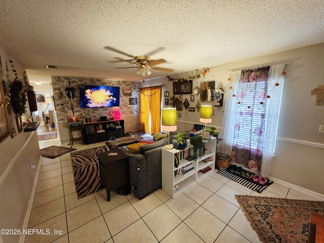 5671 ELLIS TRACE Drive, Jacksonville, FL 32205