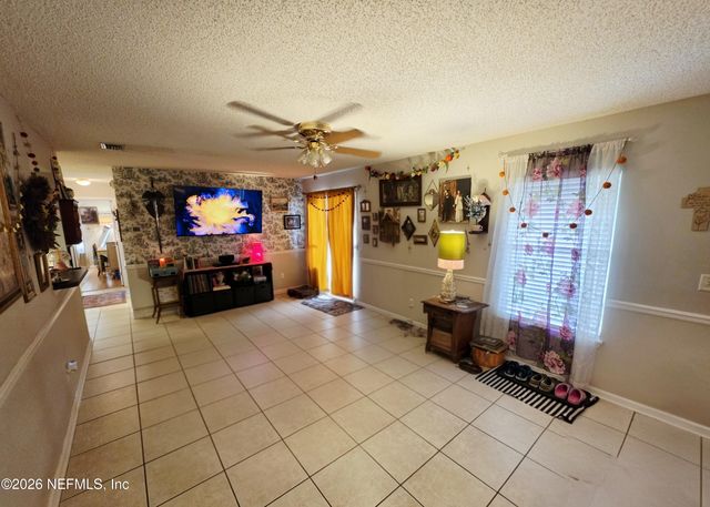 5671 ELLIS TRACE Drive, Jacksonville, FL 32205