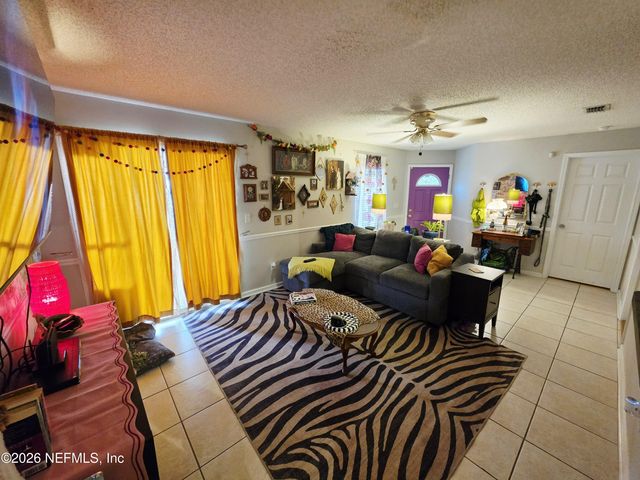 5671 ELLIS TRACE Drive, Jacksonville, FL 32205