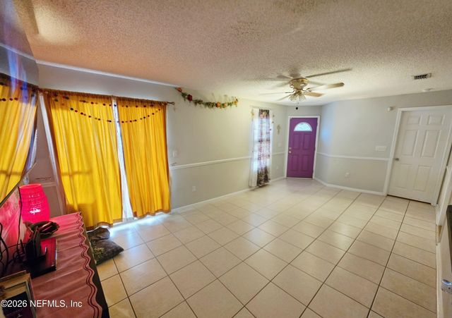 5671 ELLIS TRACE Drive, Jacksonville, FL 32205