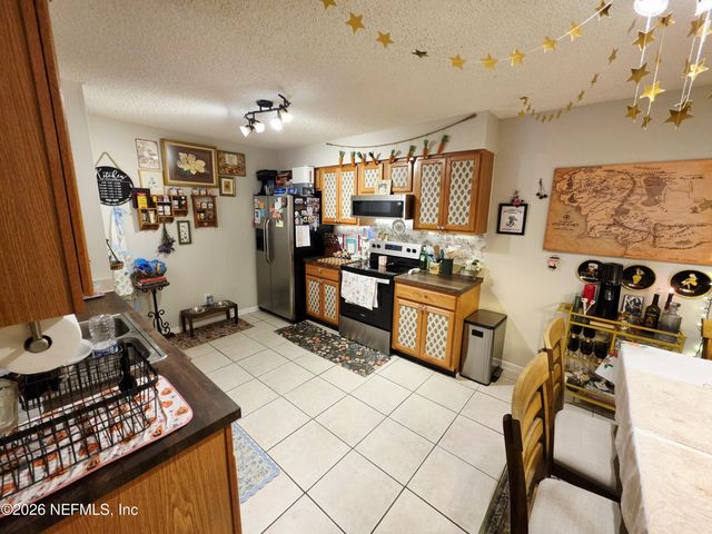 5671 ELLIS TRACE Drive, Jacksonville, FL 32205