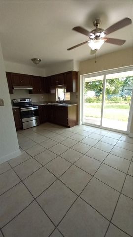 330 NW 38th Street, Deerfield Beach, FL 33064