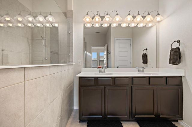 301 Normal School WAY, Liberty Hill, TX 78642