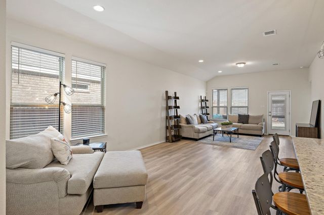 301 Normal School WAY, Liberty Hill, TX 78642