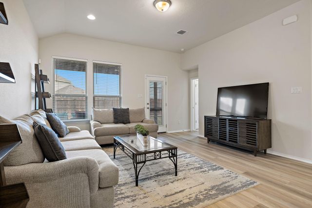 301 Normal School WAY, Liberty Hill, TX 78642