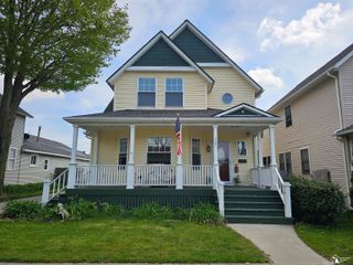 734 White Street, Port Huron, MI 48060
