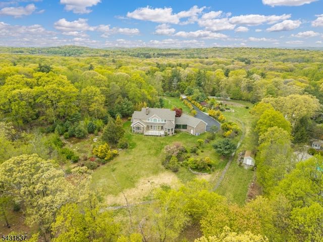 55 Green Terrace Way, West Milford Twp., NJ 07480