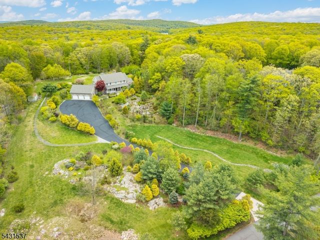 55 Green Terrace Way, West Milford Twp., NJ 07480