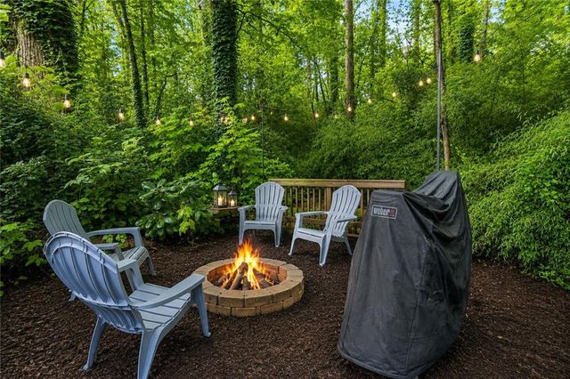 1106 Glenrose Drive SE, Smyrna, GA 30080
