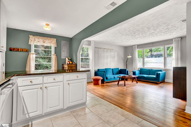 331 Amherst Drive, Spartanburg, SC 29306