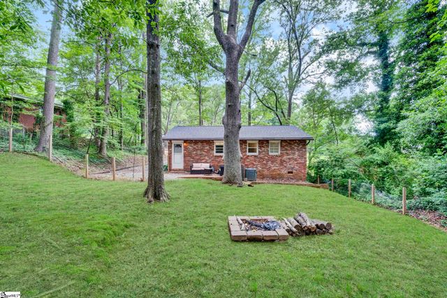 331 Amherst Drive, Spartanburg, SC 29306