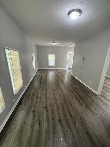 3318 E 24th Street, Kansas City, MO 64127