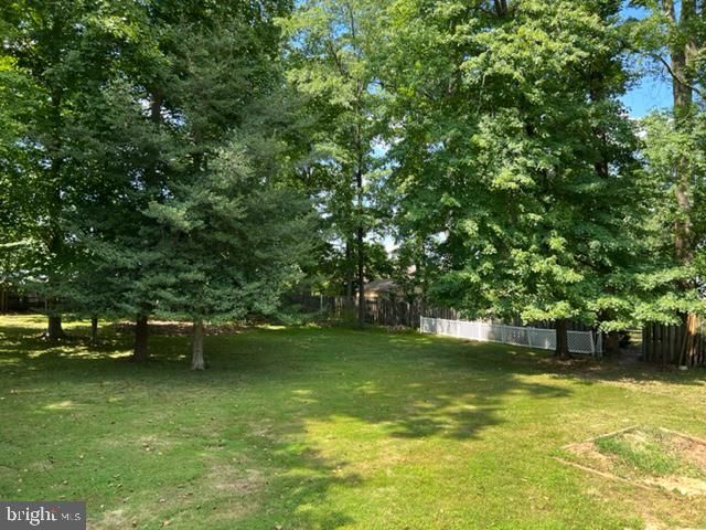3704 BEVAN DR, Fairfax, VA 22030