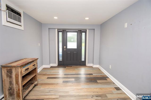 536 Boulevard, New Milford, NJ 07646