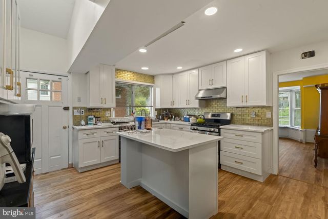 124 KINGSTON RD, Cheltenham, PA 19012