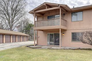 1417 Brookside Drive D1, Munster, IN 46321